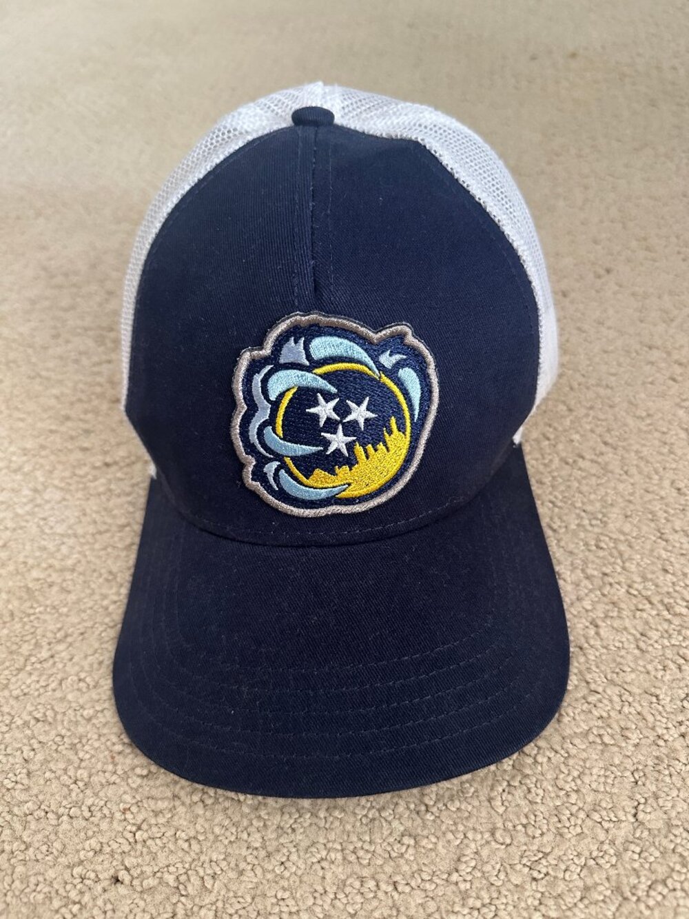 Memphis Grizzlies Trucker Hat
